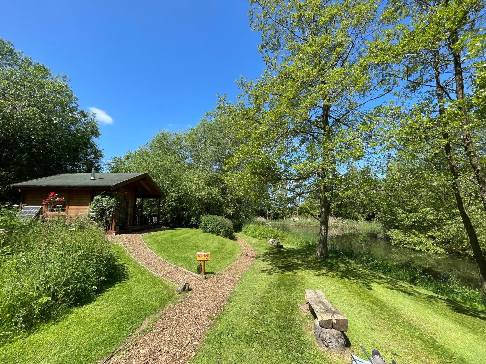 Lodge Acorn Glade Glamping *